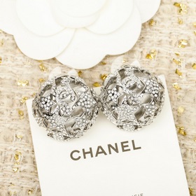 [CHANEL 25a Handmade Large Openwork St