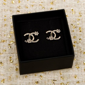 [CHANEL 26C Серьги с камелией и двойны
