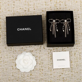 [Серьги Chanel с черным бантиком и бах