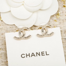 [CHANEL Звездочки с двойным «C» — серь
