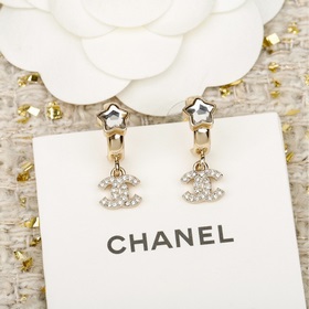 [CHANEL Сережки-гвоздики с двойным «С