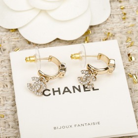 [CHANEL Сережки-гвоздики с двойным «С