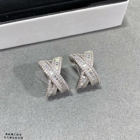 YC0159 2 5 Серьги Chanel с перекрещива