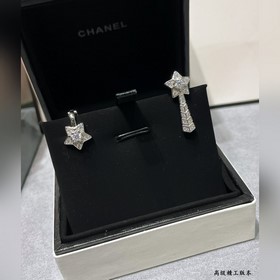 CH006 Серьги Chanel AB Comet： одно укр