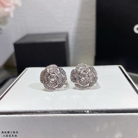 CH003 Серьги Chanel с мотивом камелии.