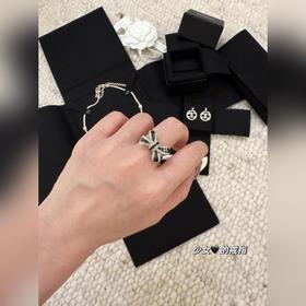 250577  [Кольцо Chanel CHANEL 25B
