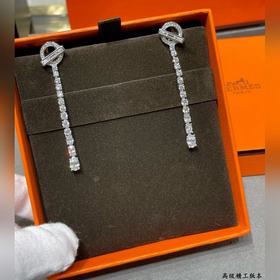 9 2 5 A0020 Сережки-гвоздики Hermes OT