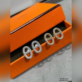 A0015 — эксклюзивная версия «Свиной но