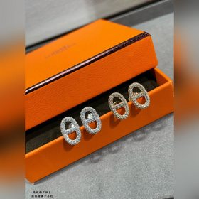 A0015 — эксклюзивная версия «Свиной но