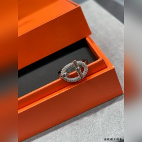 a2026 Код： 678 Кольцо Hermès Oval OT, 