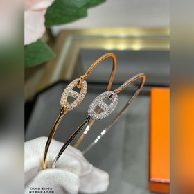 A110 Premium Edition, браслет Hermès с