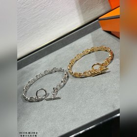 a906 Браслет Hermès с гладким «свиным