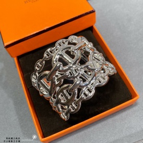 Артикул： 16.17 Браслет Hermès с открыт