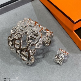 Артикул： 16.17 Браслет Hermès с открыт