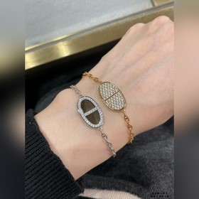 Браслет a101 с круглым значком «Свиной