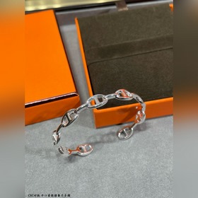 9 2 5 a904 Браслет Hermès из матового 