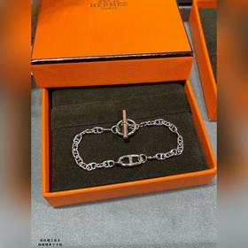 Браслет Hermès с крупными звеньями сви