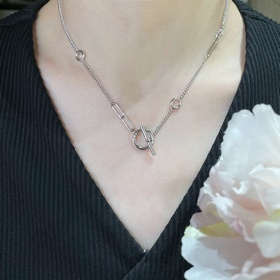 a024 Колье Hermès Mini OT из розового 