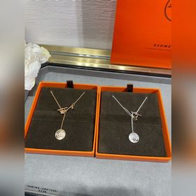 a006 Колье с монетами от Hermès. Это к