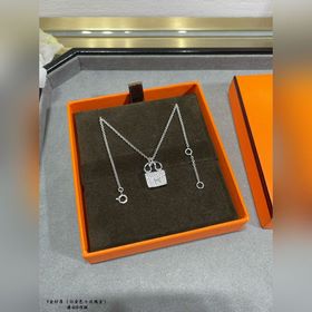 a016 Оригинальное колье виде сумки Kel