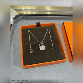 a016 Оригинальное колье виде сумки Kel