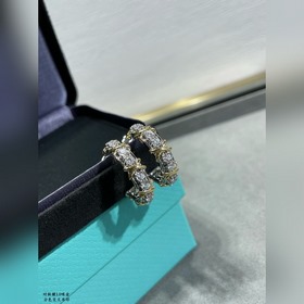 T939 из розового золота. Классические 