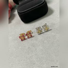 Сережки-гвоздики T928 в классическом с