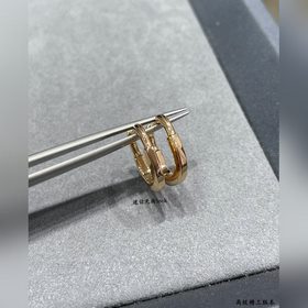 T913 Tiffany & Co. Мини-серьги с г