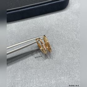 T913 Tiffany & Co. Мини-серьги с г