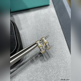 Мини-серьги T920 от Tiffany с перекрещ