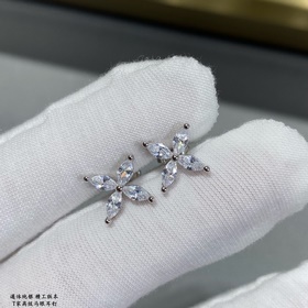 T9169 2 5 Серия «Богиня» — серьги-гвоз
