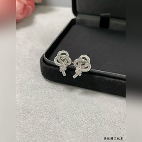Сережки-гвоздики T914 Tiffany с полной