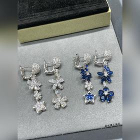 Серьги V128 VCA с белыми бриллиантами 