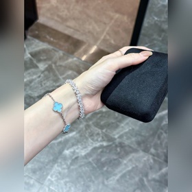 Из чистого серебра с толстым золотым п