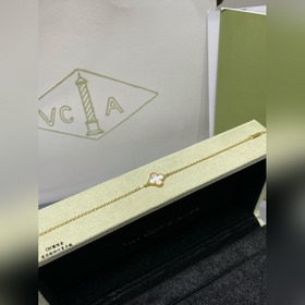 Браслет VCA Cleef&Arpels из розово