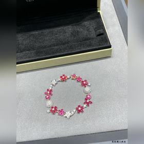 Браслет VV42 VCA с красными бриллианта