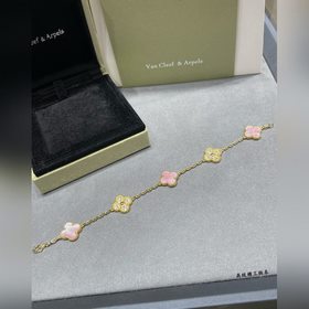 [V Gold] Браслет VCA с натуральными р
