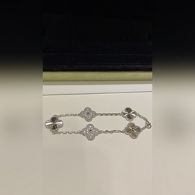 Сегодня поступила модель VV30 — брасле