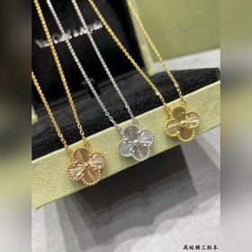 Ограниченная рождественская серия： оже
