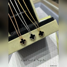 Мини-колье VCA из черного агата в форм
