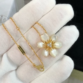 203624  [Ожерелье VCA rose «Рождеств