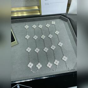 V756 VCA — роскошное колье с 20-каратн