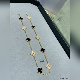 Колье V743VCA из черного перламутра с 