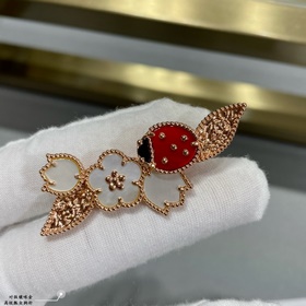 Брошь V024 «Божья коровка» в стиле VCA