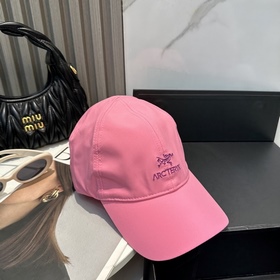 ARCTERYX SMALL BIRD HAT — бейсболка с 