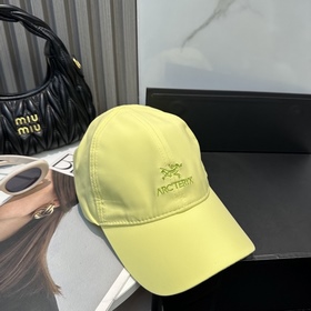 ARCTERYX SMALL BIRD HAT — бейсболка с 