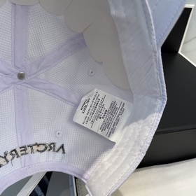 ARCTERYX SMALL BIRD HAT — бейсболка с 