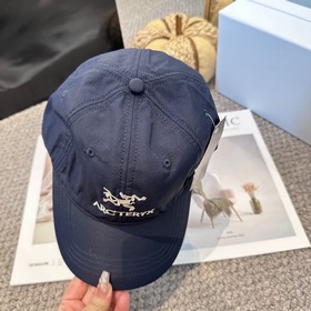 ARCTERYX SMALL BIRD HAT — бейсболка с 