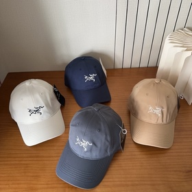 Новая модель бейсболки Arc'teryx 