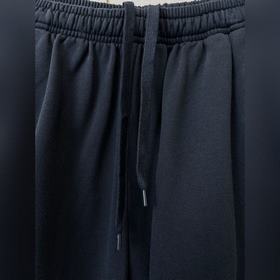 Balenciaga： новые мужские брюки в стил